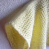 Poncho enfant jaune en laine