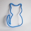 chat en tricotin bleu