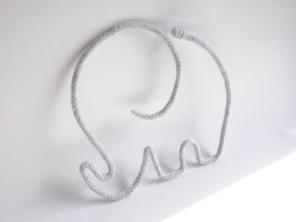 elephant en tricotin