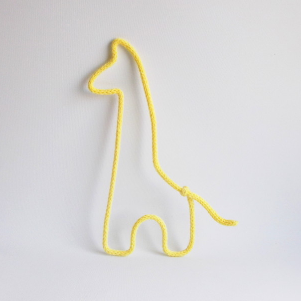 girafe tricotin jaune