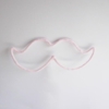 moustache tricotin