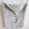 pochette grise en laine