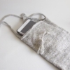 pochette grise pour tablette