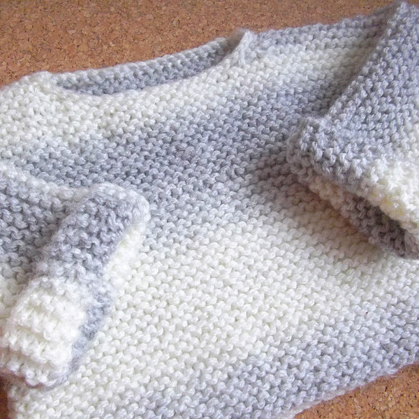 pull bébé gris blanc point mousse