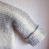 pull bébé gris blanc point mousse