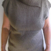 pull marron sans manches